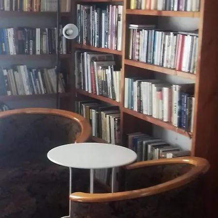 Navrat Do Starych Casu, Ubytovani Kveten - Zari Apartment Slabetz